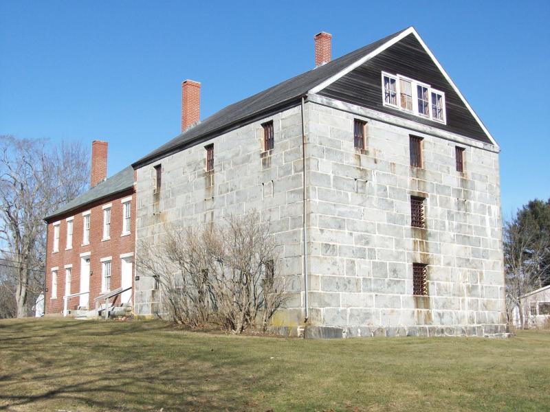 1811 LINCOLN COUNTY MUSEUM & OLD JAIL